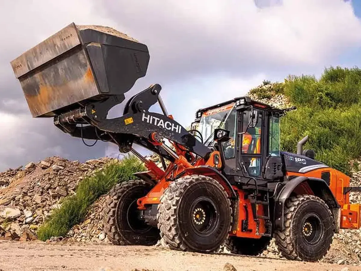 Hitachi 180 excavator